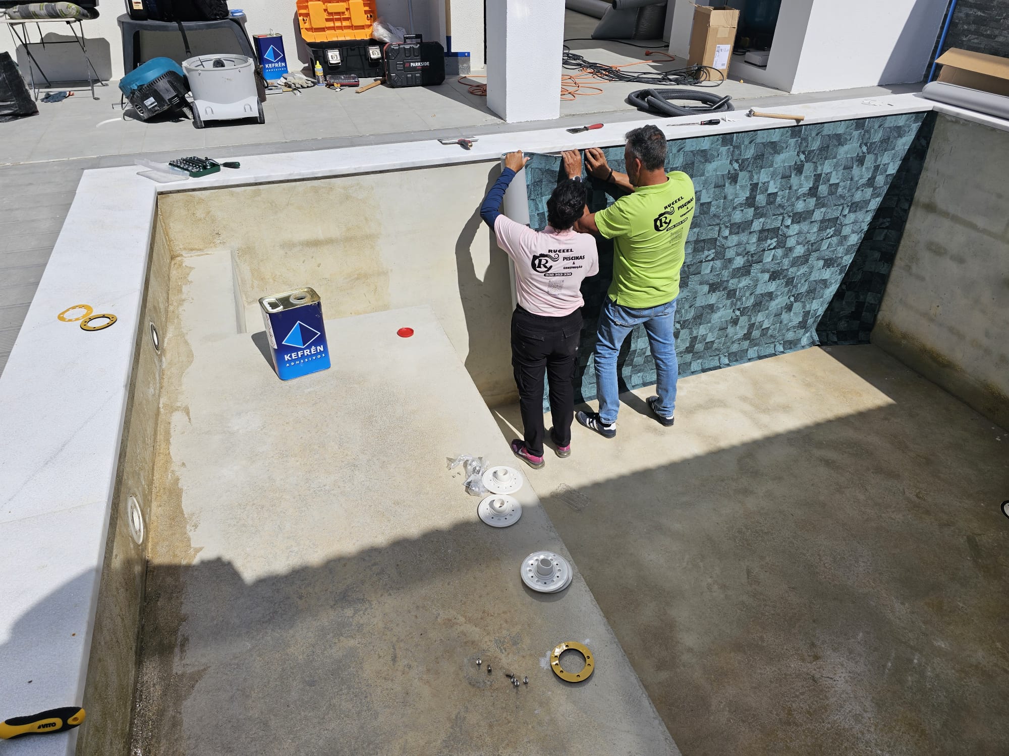 Revestimento em Tela Armada para Piscinas Revestimento em Tela Armada para Piscinas